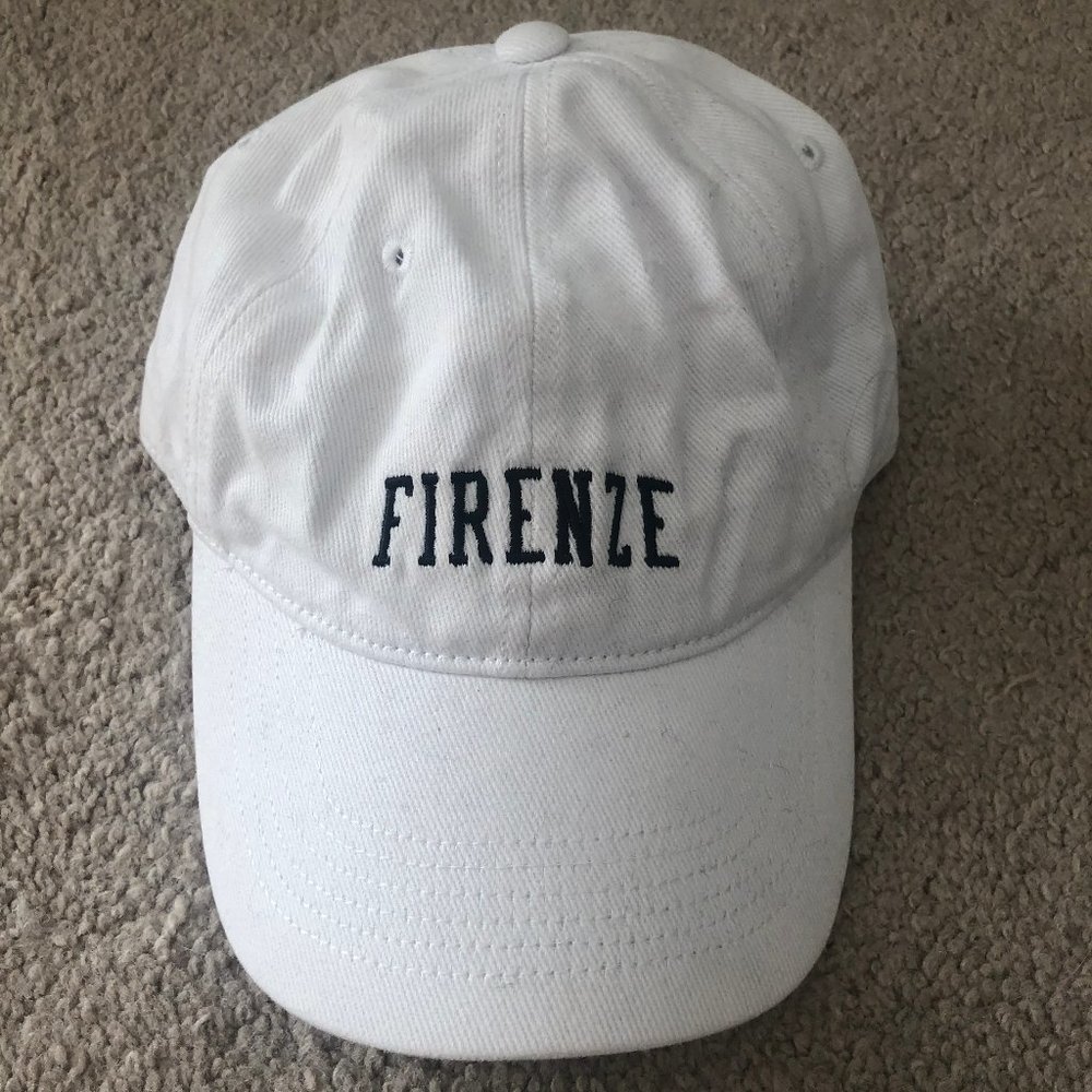 Brandy Melville Firenze cap